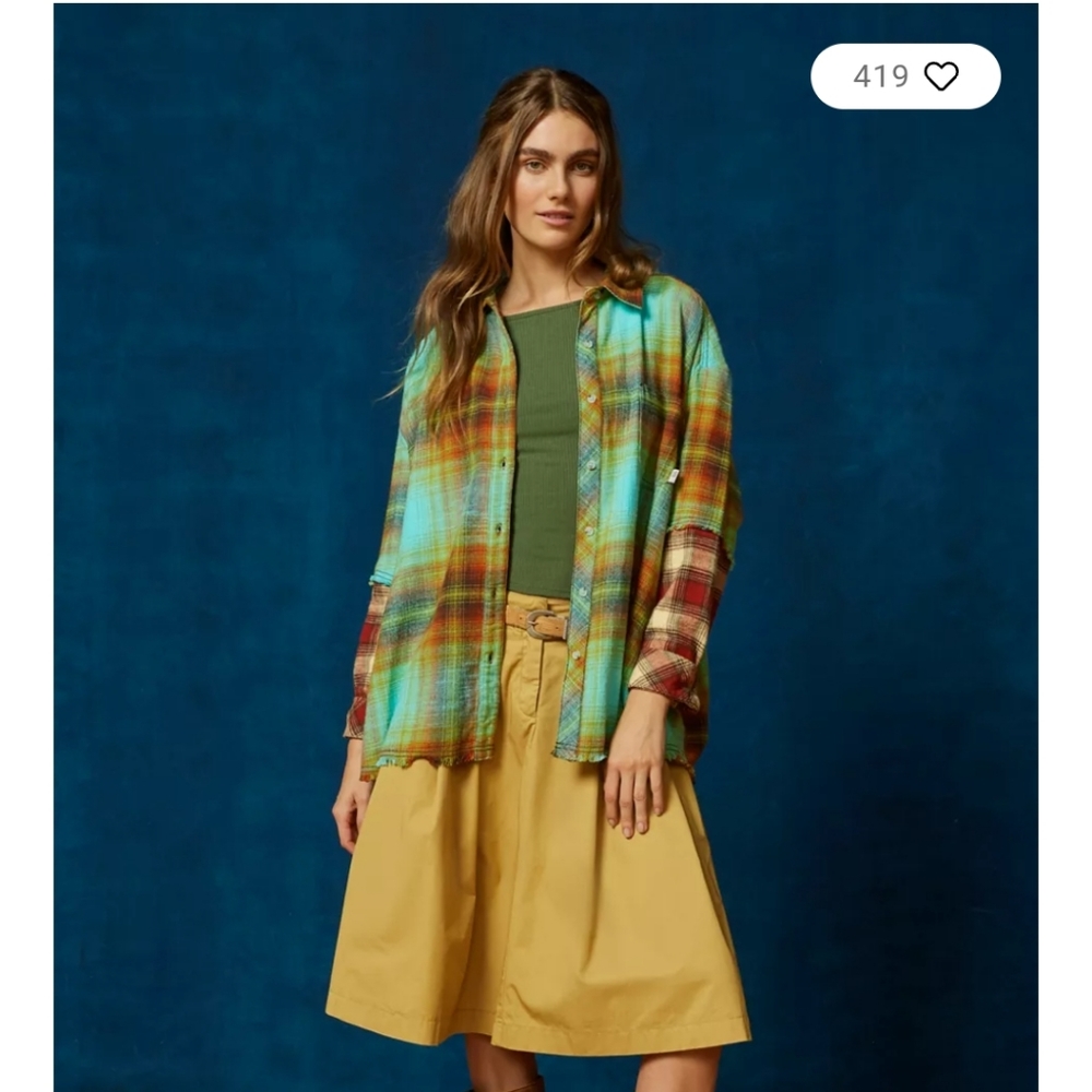 Urban Outfitters BDG One way or Another plaid button down (Medium)